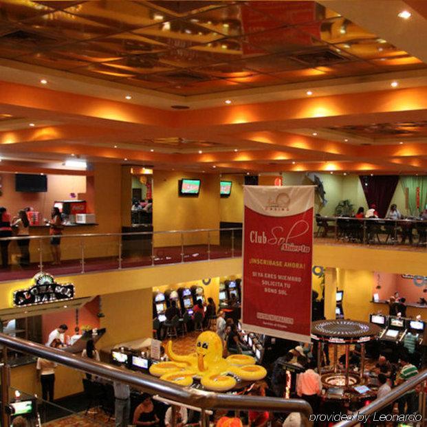 Aloha Sol Hotel And Casino Сантяго де лос Кабайерос Екстериор снимка